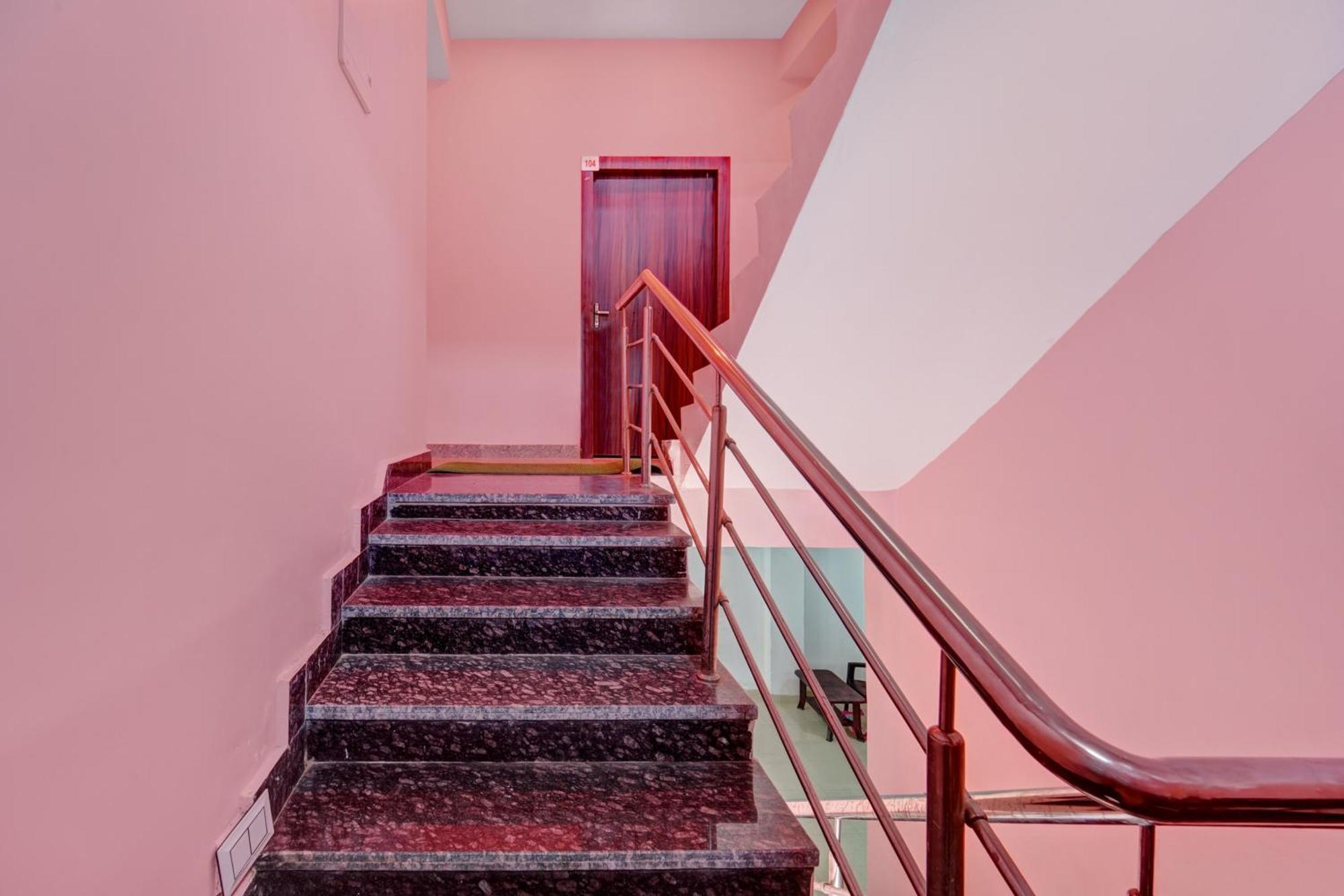 Hotel O Radha Rani Hotel Rājgīr المظهر الخارجي الصورة